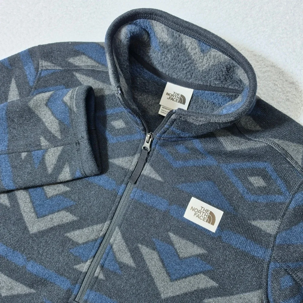NEW The North Face Gordon Lyons Mens S Pullover Blue Aztec L/S Fleece NF0A3YRB